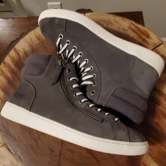 Ugg charcoal booties/ tennis shoes - Picture 3 of 7